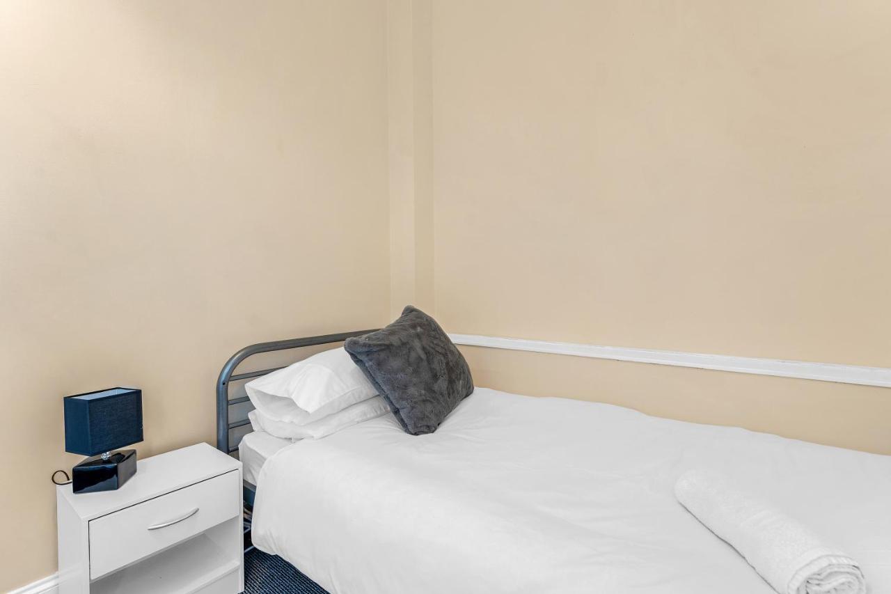Edinburgh City Centre Jasmine Apartment -Sleeps 7 Экстерьер фото