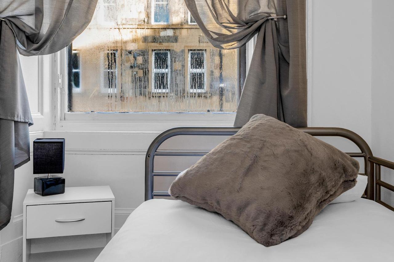 Edinburgh City Centre Jasmine Apartment -Sleeps 7 Экстерьер фото